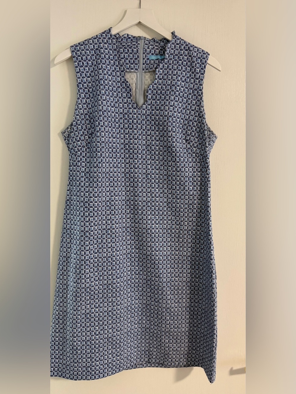J. McLaughlin Light Blue Printed Sleeveless Shift Dress